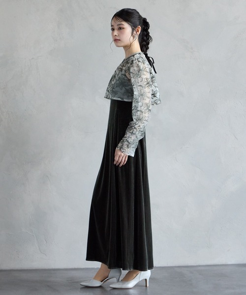 AIMER(エメ)の「フラワー刺繍ブラウス×ベロアキャミソールワンピース 2点セットパーティードレス(ドレス・レディース・ブラック/ブラウン/グリーン・LARGE/MEDIUM/SMALL)」の7枚目の写真