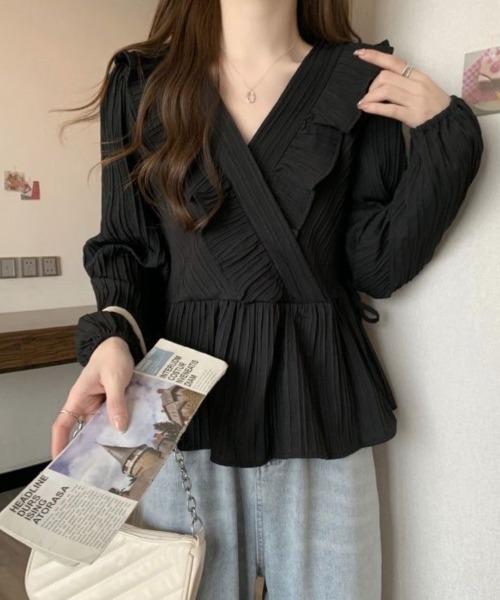 Beststore(ベストストア)の「プリーツフリル カシュクールブラウス レディース 長袖 ペプラムトップス 細見え ウエスト切り替え 上品 大人可愛い(シャツ/ブラウス・レディース・ブラック/ホワイト/カーキ・FREE)」の21枚目の写真
