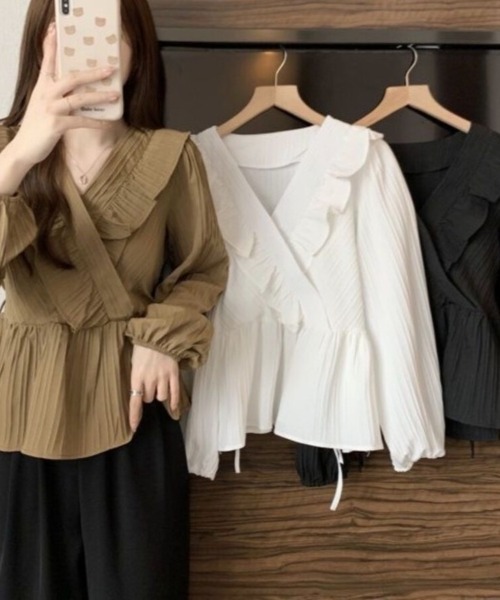 Beststore(ベストストア)の「プリーツフリル カシュクールブラウス レディース 長袖 ペプラムトップス 細見え ウエスト切り替え 上品 大人可愛い(シャツ/ブラウス・レディース・ブラック/ホワイト/カーキ・FREE)」の16枚目の写真