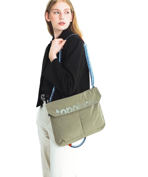 Topologie（トポロジー）の「Utility Musette Messenger（ユーティリティ ミュゼット メッセンジャー）（ショルダーバッグ・レディース・モスグリーン系・ONE SIZE）」の7枚目の写真