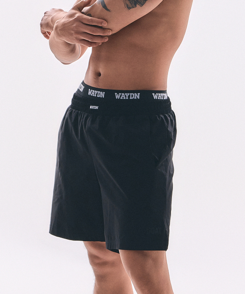 WAYDN（ウェイドゥン）の「[ALI] ザ・グレイテスト プリント ハーフパンツ ブラック（その他パンツ・メンズ・その他・MEDIUM/LARGE/X-LARGE/XX-LARGE）」の3枚目の写真