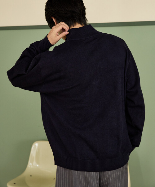 U.S. POLO ASSN.(ユーエスポロアッスン)の「U.S. POLO ASSN. × PUBLUX/ユーエスポロアッスン 別注 スウェットライク ワンポイント刺繍 ハーフジップ ニット プルオーバー 限定展開(ニット/セーター・メンズ・チャコールグレー/ブラック/グレー/ネイビー・SMALL/LARGE/MEDIUM)」の6枚目の写真
