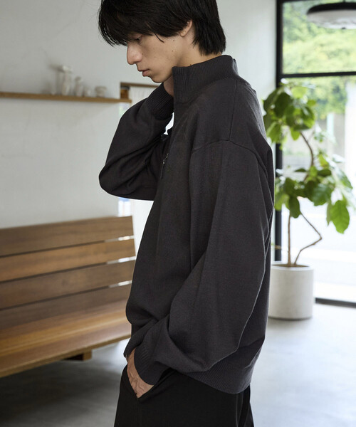 U.S. POLO ASSN.(ユーエスポロアッスン)の「U.S. POLO ASSN. × PUBLUX/ユーエスポロアッスン 別注 スウェットライク ワンポイント刺繍 ハーフジップ ニット プルオーバー 限定展開(ニット/セーター・メンズ・チャコールグレー/ブラック/グレー/ネイビー・SMALL/LARGE/MEDIUM)」の22枚目の写真