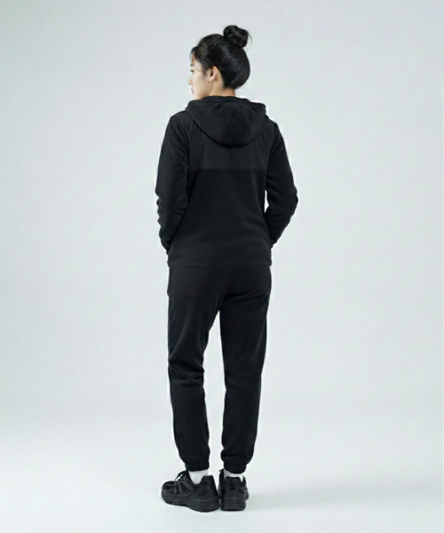 SLOUPLAY(スロープレイ)の「スロープリスライトレイヤージャンパー(ユニセックス)(パーカー・レディース・ブラック・X-LARGE/SMALL/FREE/LARGE)」の5枚目の写真