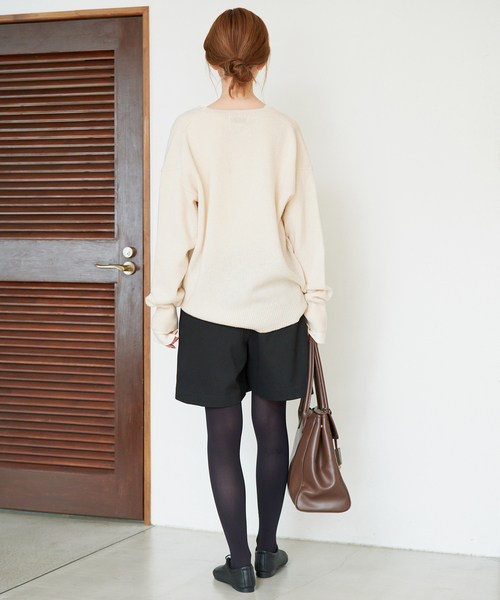 SLOBE IENA(スローブイエナ)の「《シリーズあり/》PLAYFULウールカシミヤヘンリーネックプルオーバー(ニット/セーター・レディース・チャコールグレー/ピンク/ブルー/アイボリー・FREE)」の15枚目の写真