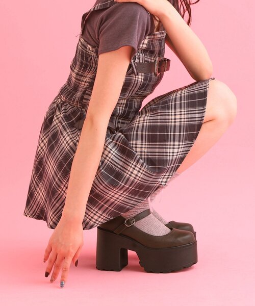 cs T&P(シーエスティーアンドピー)の「ストラップ付きパンプス(パンプス・レディース・レッド系1/ブラック/ダークブラウン・M/S/LL/L)」の8枚目の写真