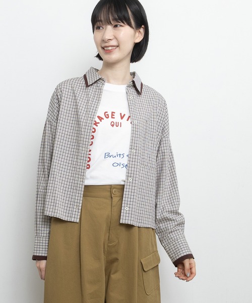 POU DOU DOU(プードゥドゥ)の「ダブルカラークロップドシャツ(シャツ/ブラウス・レディース・カーキ/キナリ/オフホワイト・M)」の6枚目の写真