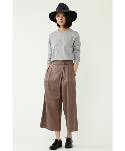 human woman(ヒューマンウーマン)の「キュプラコットンツイルワイドパンツ(その他パンツ・レディース・ネイビー/ブラウン・SMALL/MEDIUM)」の3枚目の写真