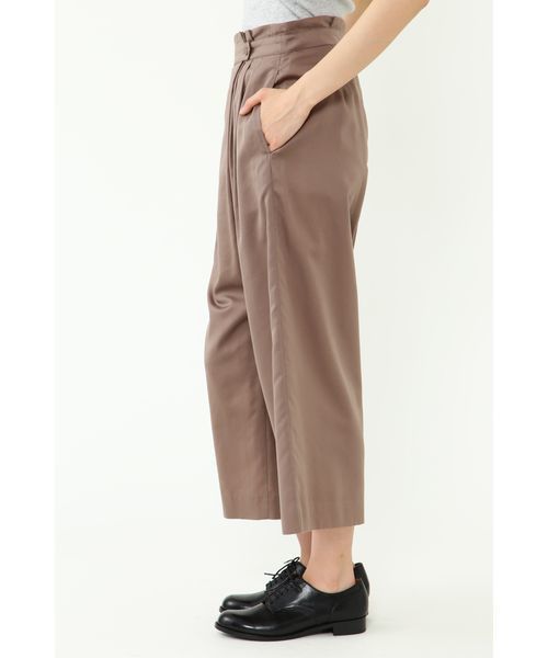 human woman(ヒューマンウーマン)の「キュプラコットンツイルワイドパンツ(その他パンツ・レディース・ネイビー/ブラウン・SMALL/MEDIUM)」の6枚目の写真