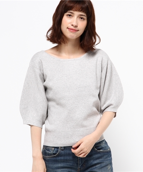 TRUDEA(トルディア)の「ミラノリブ ボリュームスリーブニットプルオーバー(ニット/セーター・レディース・ホワイト/ライトグレー/ブラウン/ブラック/ベージュ/ブラウン系その他・MEDIUM)」の3枚目の写真