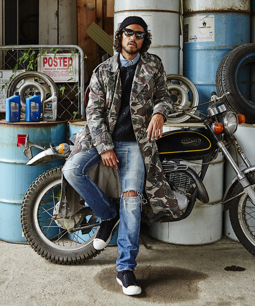 HYSTERIC GLAMOUR（ヒステリックグラマー）の「CR/トレンチCO（トレンチコート・メンズ・カーキ/グリーン系カモフラージュ/ブラック・FREE）」の4枚目の写真