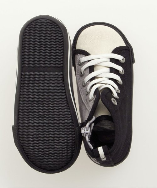 Ampersand(アンパサンド)の「トドラークレイジー配色ハイカットスニーカー(スニーカー・キッズ・ストライプ/ネイビー/ブラック・20/18/21/17/16/19)」の8枚目の写真