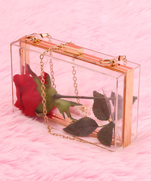 WC（ダブル シー）の「WC/アクリルチェ－ンバッグ（ショルダーバッグ・レディース・ホワイト/ブルー/ホワイト系その他/ピンク・FREE）」の2枚目の写真