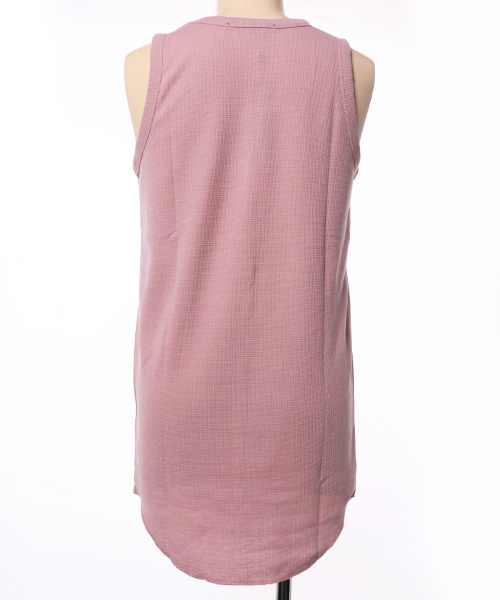 VENCEEXCHANGE(ヴァンスエクスチェンジ)の「ワッフルロング丈タンクトップ (タンクトップ・メンズ・コーラル/オフホワイト/ブラック/ピンク/ベージュ/ホワイト・LARGE/MEDIUM)」の8枚目の写真