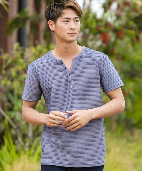 A.S.M（エーエスエム）の「タックジャガードヘンリーネックT（Tシャツ/カットソー・メンズ・グレー/ブルー/ブラック/カーキ/オフホワイト/ネイビー・48/50/52）」の6枚目の写真