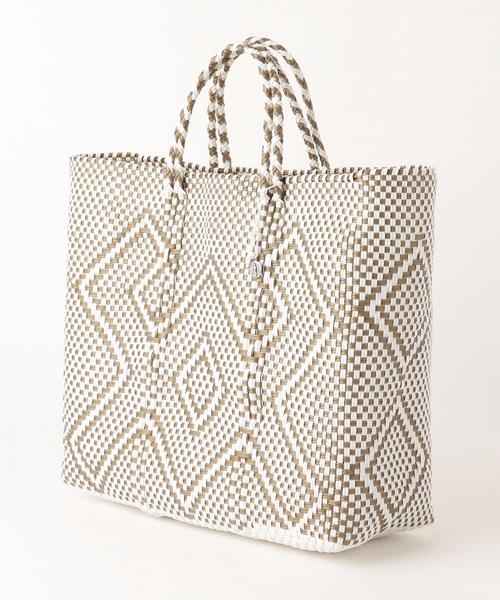 BEAUTY&YOUTH UNITED ARROWS(ビューティーアンドユースユナイテッドアローズ)の「<OJODEMEX>かごトート M(かごバッグ・レディース・ゴールド/ブラック・FREE)」の3枚目の写真