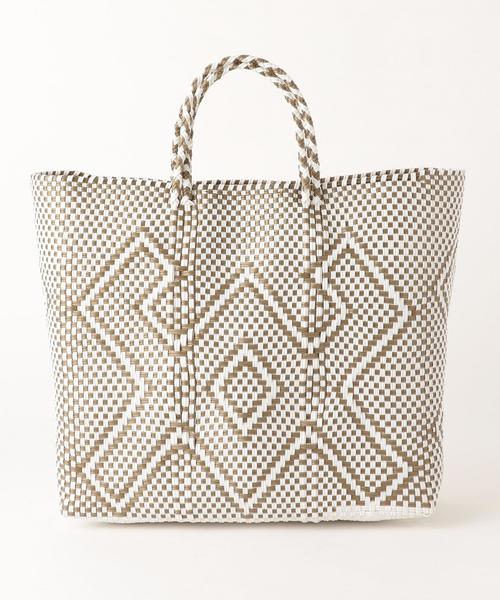 BEAUTY&YOUTH UNITED ARROWS(ビューティーアンドユースユナイテッドアローズ)の「<OJODEMEX>かごトート M(かごバッグ・レディース・ゴールド/ブラック・FREE)」の4枚目の写真