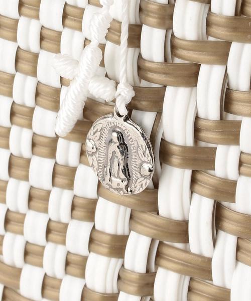 BEAUTY&YOUTH UNITED ARROWS(ビューティーアンドユースユナイテッドアローズ)の「<OJODEMEX>かごトート M(かごバッグ・レディース・ゴールド/ブラック・FREE)」の9枚目の写真