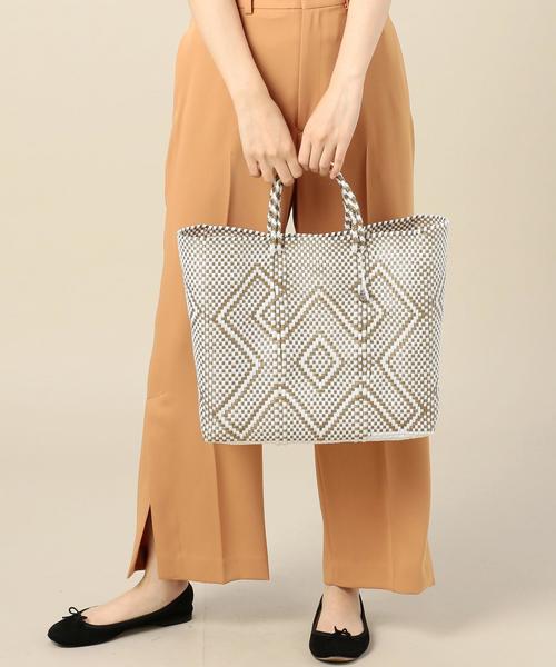 BEAUTY&YOUTH UNITED ARROWS(ビューティーアンドユースユナイテッドアローズ)の「<OJODEMEX>かごトート M(かごバッグ・レディース・ゴールド/ブラック・FREE)」の11枚目の写真