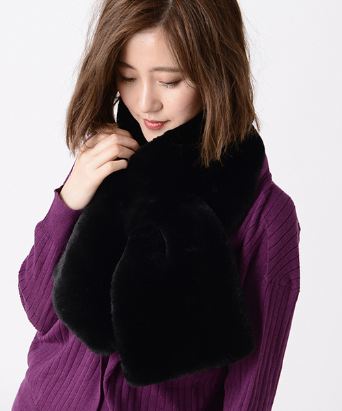 CIAOPANIC TYPY（チャオパニックティピー）の「フェイクファーティペット（ストール/ショール・レディース・ブラック/ブラウン/ベージュ・FREE）」の2枚目の写真