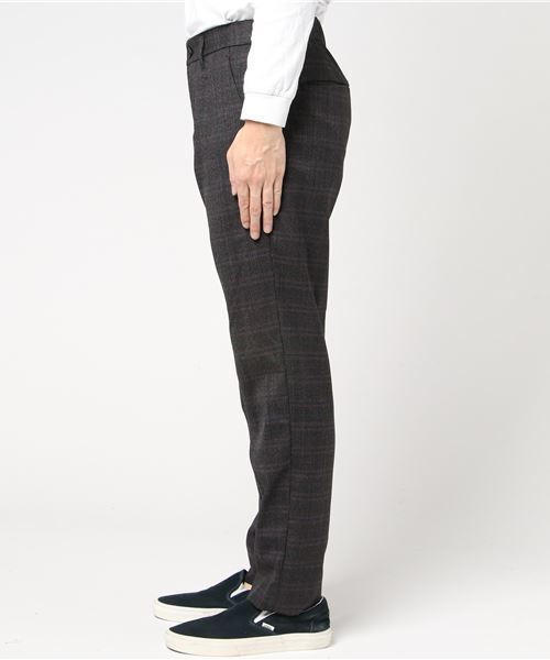 STUDIOUS(ステュディオス)の「T/Wチェックストレートパンツ(スラックス・メンズ・ブラック/ブラウン・1/2/3)」の5枚目の写真