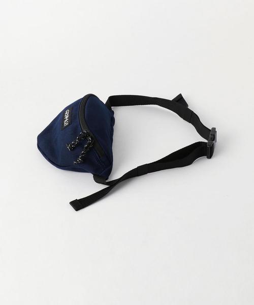 Gramicci（グラミチ）の「Gramicci(グラミチ)別注メッシュニットボディバッグ（ボディバッグ/ウエストポーチ・メンズ・ホワイト/ブラック/ネイビー/レッド・FREE）」の6枚目の写真