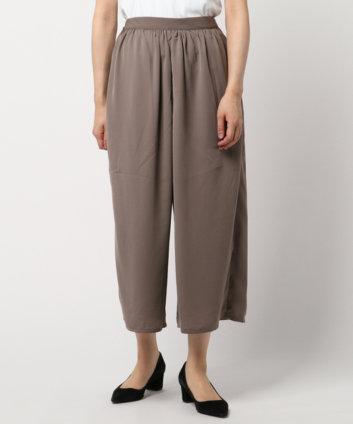 AMERICAN HOLIC（アメリカンホリック）の「・12colタックワイドガウチョパンツ（その他パンツ・レディース・ブラック系その他/アイボリー/モカ/ストライプ/その他14/グリーン/キャメル/ドット/ブルー/ブラック/イエロー・L/M）」の5枚目の写真