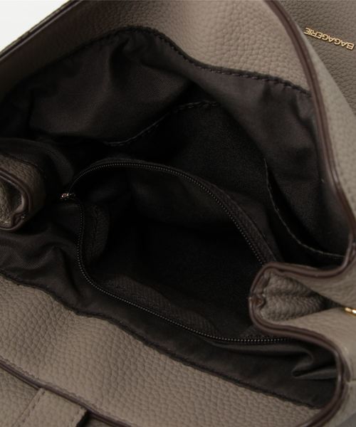 LA BAGAGERIE（ラバガジェリー）の「金具アクセントリュック（バックパック/リュック・レディース・ブラック/グレー/その他/ブルー/アイボリー/ブラウン/グリーン・FREE）」の11枚目の写真
