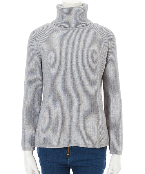 fifth(フィフス)の「バックロングタートルカラーニット(ニット/セーター・レディース・ブルー/ホワイト/グレー/イエロー/ボルドー/ベージュ/ブラウン/ブラック・MEDIUM)」の10枚目の写真