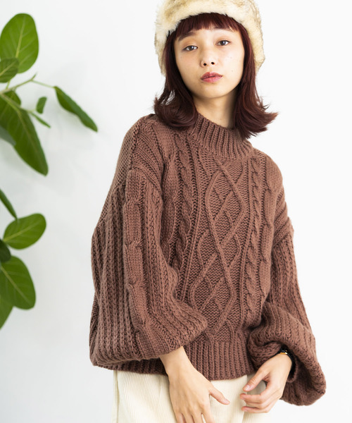 WEGO(ウィゴー)の「WEGO/ロービングハイネックケーブルニット(ニット/セーター・レディース・ダークブラウン/ピンク/アイボリー/杢グレー/ライトベージュ・FREE)」の3枚目の写真