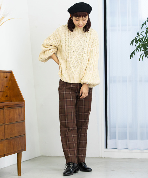 WEGO(ウィゴー)の「WEGO/ロービングハイネックケーブルニット(ニット/セーター・レディース・ダークブラウン/ピンク/アイボリー/杢グレー/ライトベージュ・FREE)」の13枚目の写真