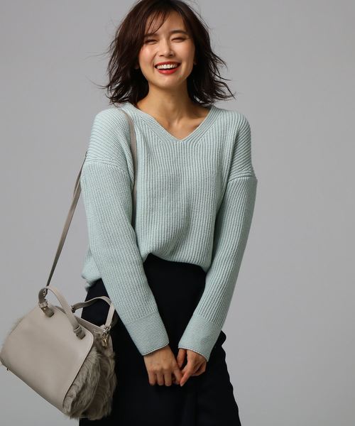 セール Untitled アンタイトル のニット セーター 編地切り替えvネックニット 153 18 02 をセール価格で購入できます Untitled トップス 編地切り替えvネックニット ニット セーター Untitled アンタイトル のファッション