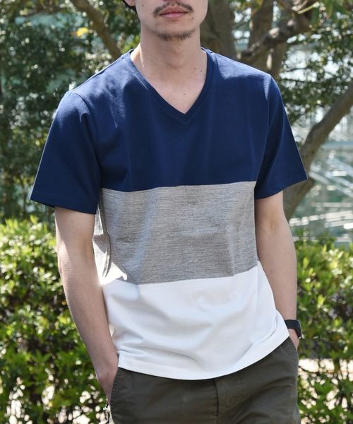 SHIPS(シップス)の「SC: MADE IN JAPAN ワイドボーダー Vネック Tシャツ 19SS(Tシャツ/カットソー・メンズ・チャコールグレー/ライトブルー/ネイビー/ブラウン/レッド/イエロー/コバルトブルー/ダークネイビー・SMALL/MEDIUM/LARGE/X-LARGE)」の5枚目の写真