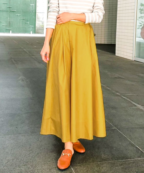 KOBE LETTUCE（コウベレタス）の「タック入りロングフレアスカート（スカート・レディース・ブラック/オフホワイト/イエロー/ブルー/グリーン/ピンク系その他・FREE）」の5枚目の写真