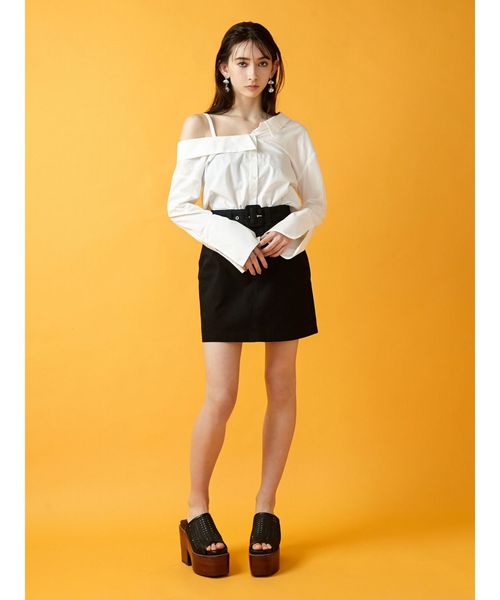 EMODA（エモダ）の「ベルトボックスミニスカート（スカート・レディース・ブラック/ホワイト/キャメル・SMALL/MEDIUM）」の12枚目の写真