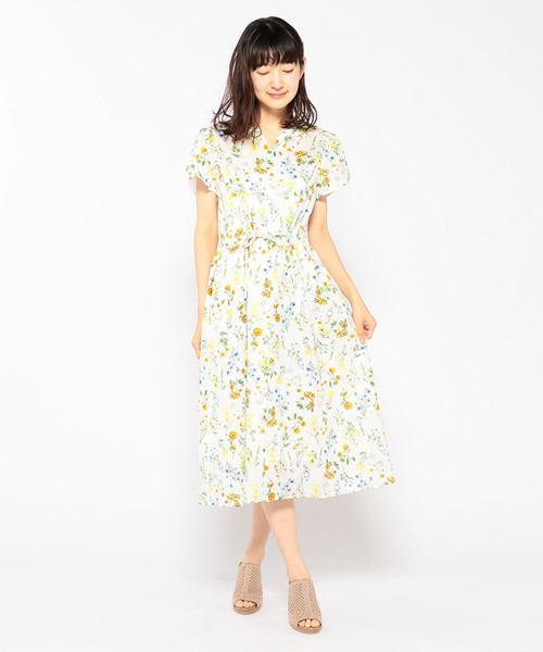 Petit Honfleur(プチオンフルール)の「◇カタログ掲載◇チューリップ袖ワンピース(ワンピース・レディース・レッド/イエロー・11号/9号)」の19枚目の写真