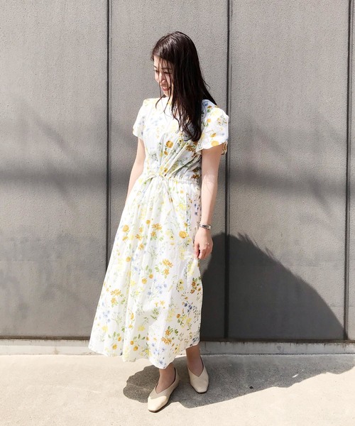 Petit Honfleur(プチオンフルール)の「◇カタログ掲載◇チューリップ袖ワンピース(ワンピース・レディース・レッド/イエロー・11号/9号)」の7枚目の写真