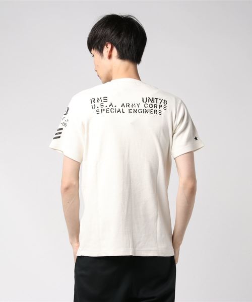 VIBGYOR(ヴィブジョー)の「スパンテレコミリタリークルーネックTシャツ (RM)(Tシャツ/カットソー・メンズ・ブラック/グレー/オフホワイト/カーキ・MEDIUM/X-LARGE/LARGE)」の6枚目の写真