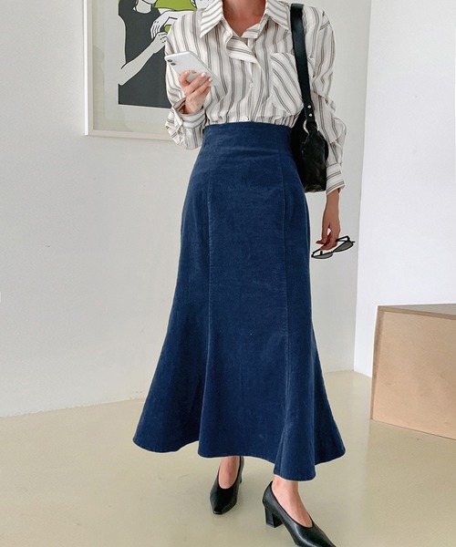 Leja(レジャ)の「【ZOZO限定色登場】マーメイドスカート ロング 足長効果 ハイウエスト(スカート・レディース・ベージュ/ブラック/アイボリー/ブラック×ホワイト/レオパード/ネイビー/ブラウン/マルチ/ドット/ライトブルー/ライトベージュ/ライトブラウン/イエロー/ブルー/グリーン/パープル/ブラック系その他/ダークブラウン系/ベージュ系・FREE/SMALL)」の21枚目の写真