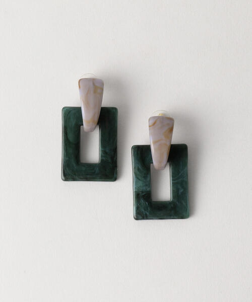 green label relaxing（グリーンレーベルリラクシング）の「CFCスクエアマーブルコンビ ピアス（ピアス（両耳用）・レディース・ブラウン/ダークグリーン・FREE）」の2枚目の写真