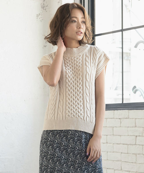 KOBE LETTUCE（コウベレタス）の「バックリボンニットベスト（ベスト・レディース・アッシュグレー/ベージュ/ベージュ系その他・FREE）」の14枚目の写真