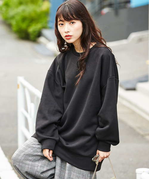 GeeRA(ジーラ)の「袖タックボリュームスウェット(スウェット・レディース・モカ/ブラック・X-LARGE/MEDIUM/LARGE)」の13枚目の写真