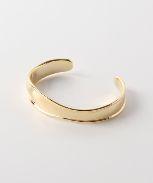 SMELLY(スメリー)の「ナミナミメタルバングル(バングル/リストバンド・レディース・ゴールド・-)」の2枚目の写真