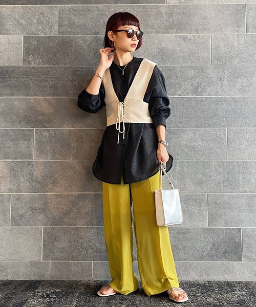 PAGEBOY（ページボーイ）の「2WAYレースアップビスチェ（ベスト・レディース・ブラック/ダークブラウン/グレイッシュベージュ・FREE）」の19枚目の写真