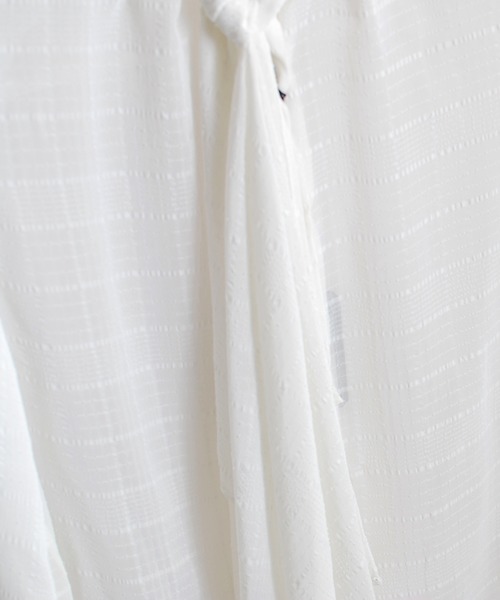 roarguns(ロアーガンズ)の「75d SUCKER DRAPE SHIRTS(シャツ/ブラウス・レディース・ブラック系その他/ホワイト系その他・0)」の3枚目の写真