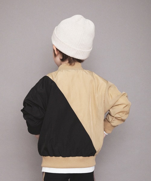 BRANSHES（ブランシェス）の「配色切替えナイロンジャケット（ナイロンジャケット・キッズ・グレー/ベージュ・100cm/90cm/120cm/110cm/150cm/130cm/140cm）」の6枚目の写真