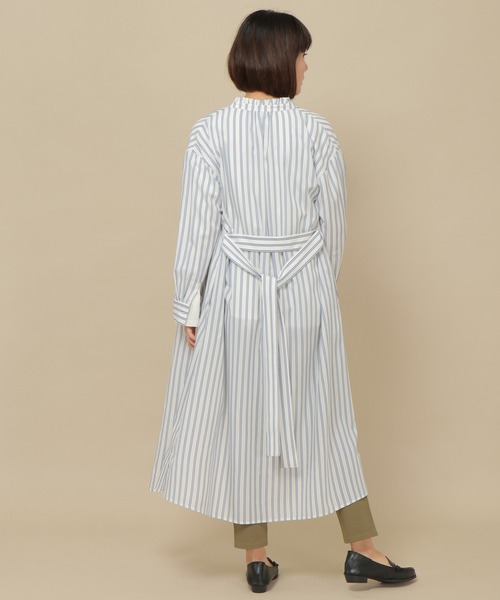 ikka（イッカ）の「カバーリングバンドカラーストライプワンピース（ワンピース・レディース・ネイビー/オフホワイト/ブルー・M）」の18枚目の写真