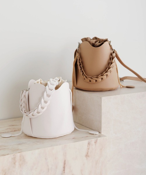 Bou Jeloud（ブージュルード）の「ラウンドカット2wayバッグ（ショルダーバッグ・レディース・ブラック/ブルー/ベージュ/ホワイト・ONE SIZE/ONESIZE）」の12枚目の写真