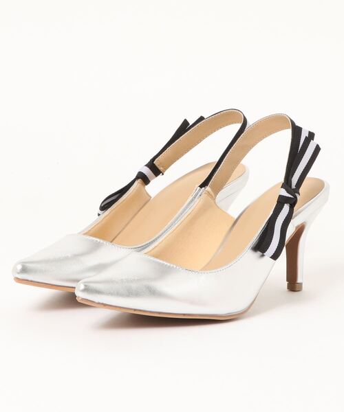 Miminy Piminy（ミミニー ピミニー）の「MiminyPiminy(ミミニー ピミニー) バックストラップのポインテッドトゥパンプス（パンプス・レディース・ベージュ系その他/ブラック系その他/シルバー・LL/S/M/L）」の2枚目の写真