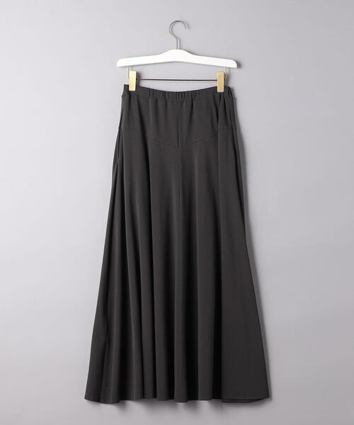 UNITED ARROWS（ユナイテッドアローズ）の「UGCC T/C イージー フレアースカート（スカート・レディース・ベージュ/ダークグレー・FREE）」の9枚目の写真